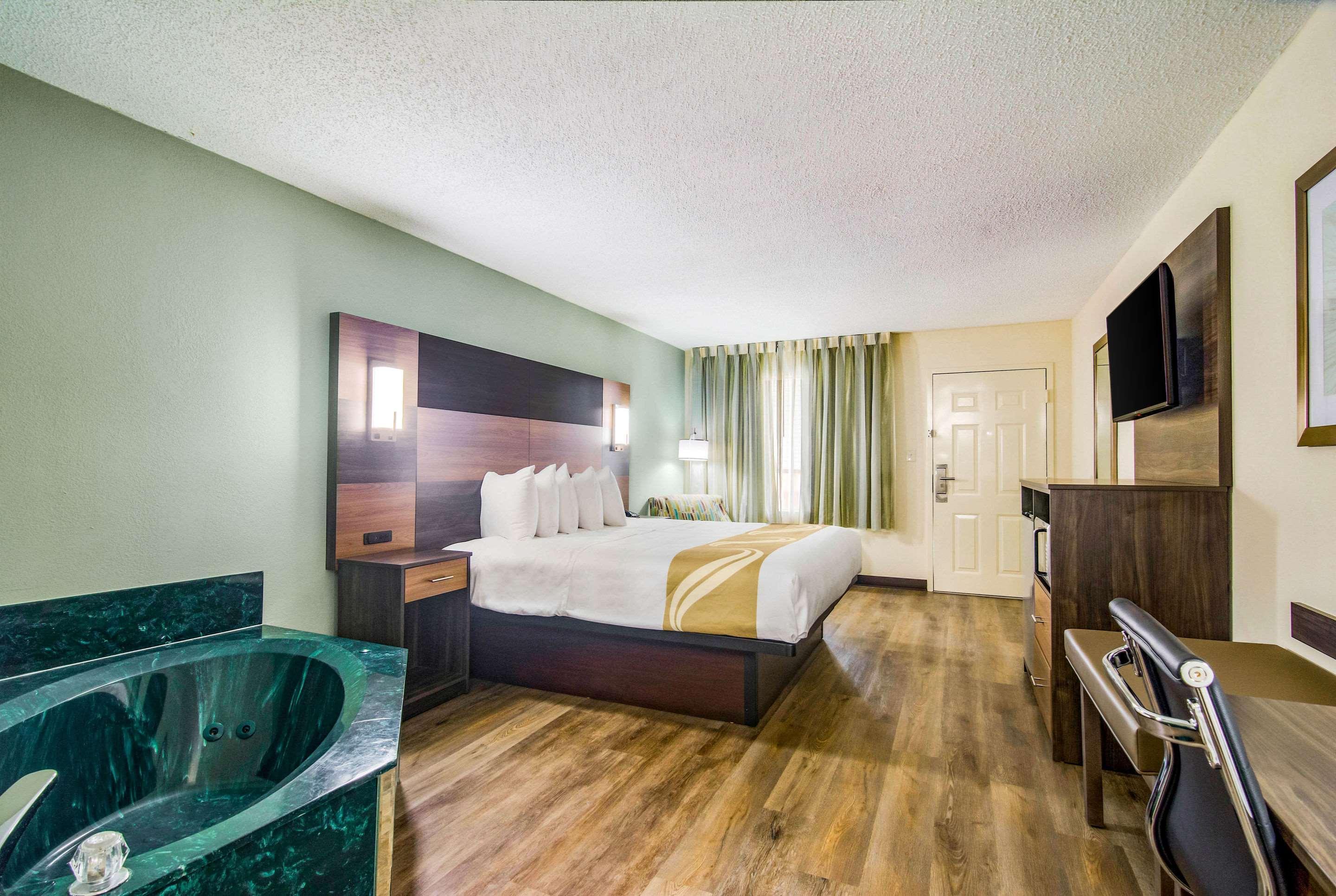 Quality Inn & Suites Lake City Exterior foto